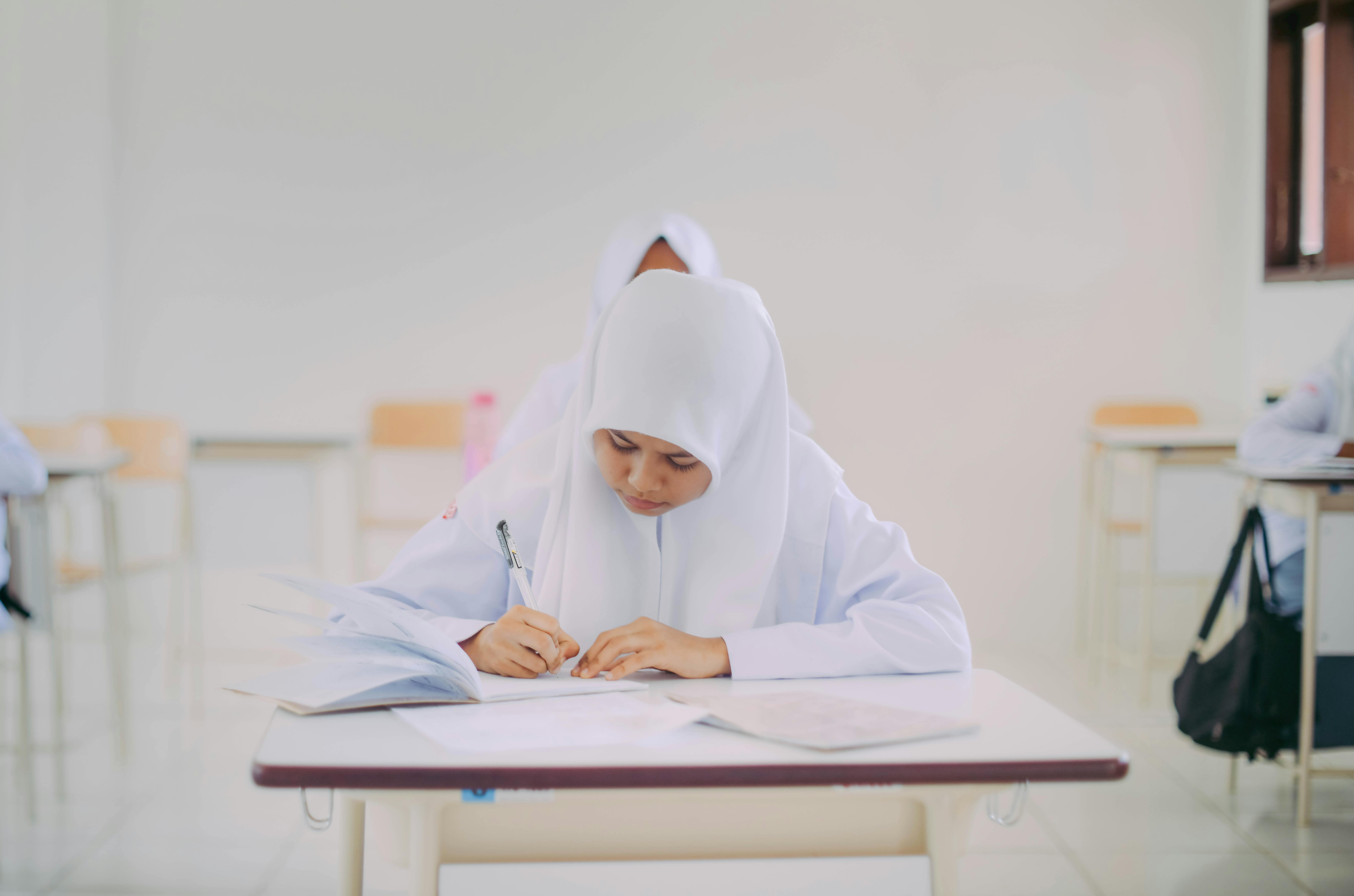 Memilih Jurusan Kuliah Relevan dengan Perkembangan Zaman: Strategi Menentukan Masa Depan