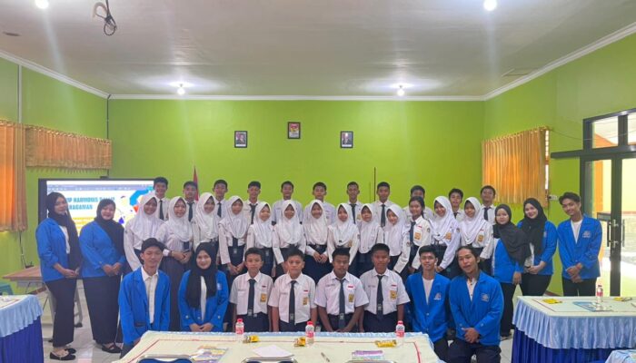 Penyuluhan Toleransi Beragama di SMP N 3 Kroya